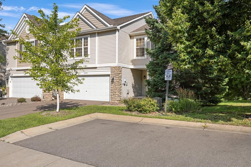 16390 Timber Crest Dr SE, Prior Lake, MN 55372