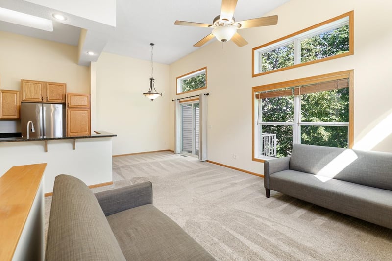 16390 Timber Crest Dr SE, Prior Lake, MN 55372
