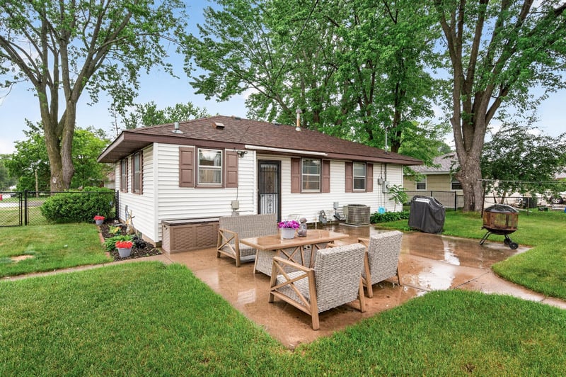 601 Northdale Blvd NW, Coon Rapids, MN 55448