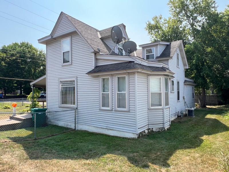 200 1st Ave SE, Pine City, MN 55063