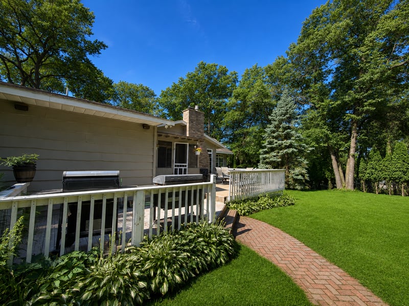 801 8th Ave NE, Little Falls, MN 56345
