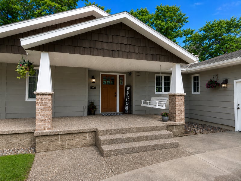 801 8th Ave NE, Little Falls, MN 56345