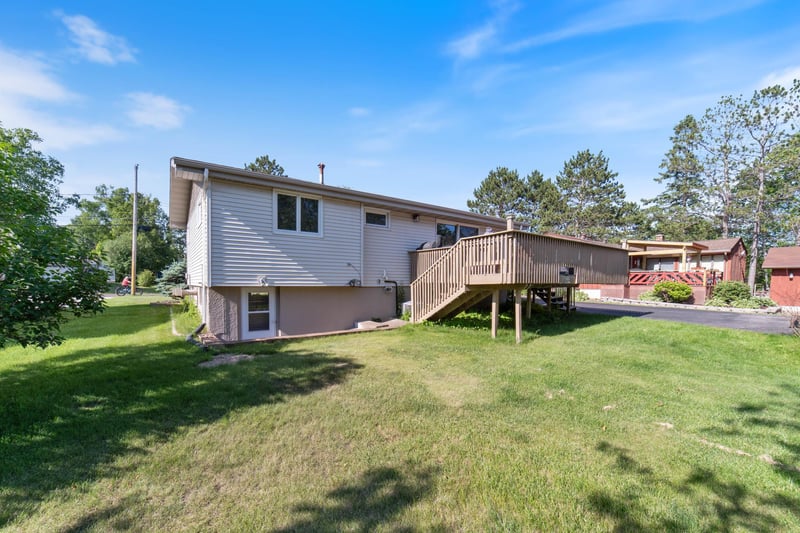 588 W Winona St, Duluth, MN 55803