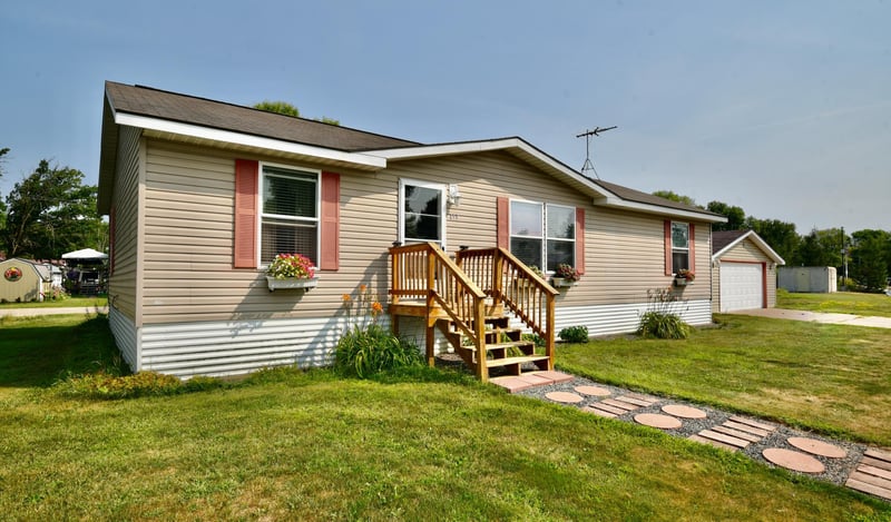 160 N Prospect Ave #151, Ogilvie, MN 56358