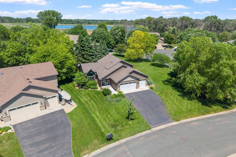 1173 Ruffed Grouse Ct, Lino Lakes, MN 55014
