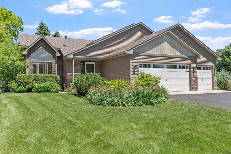1173 Ruffed Grouse Ct, Lino Lakes, MN 55014