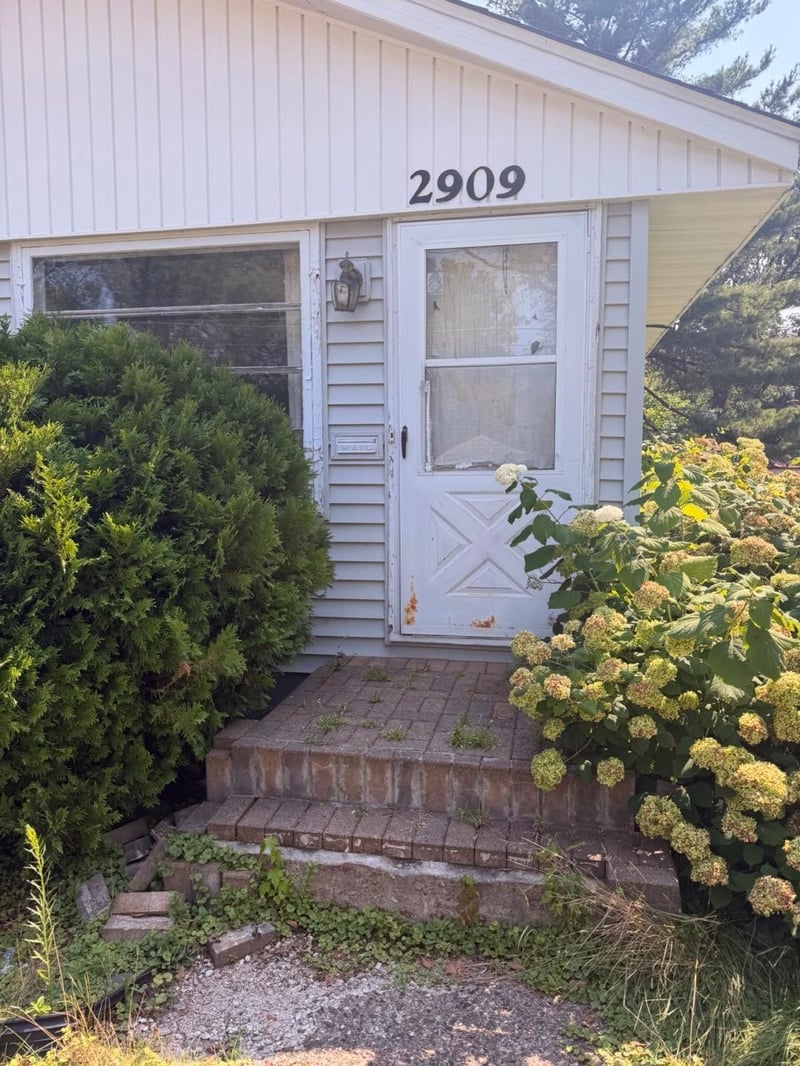 2909 Gettysburg Ave S, Saint Louis Park, MN 55426