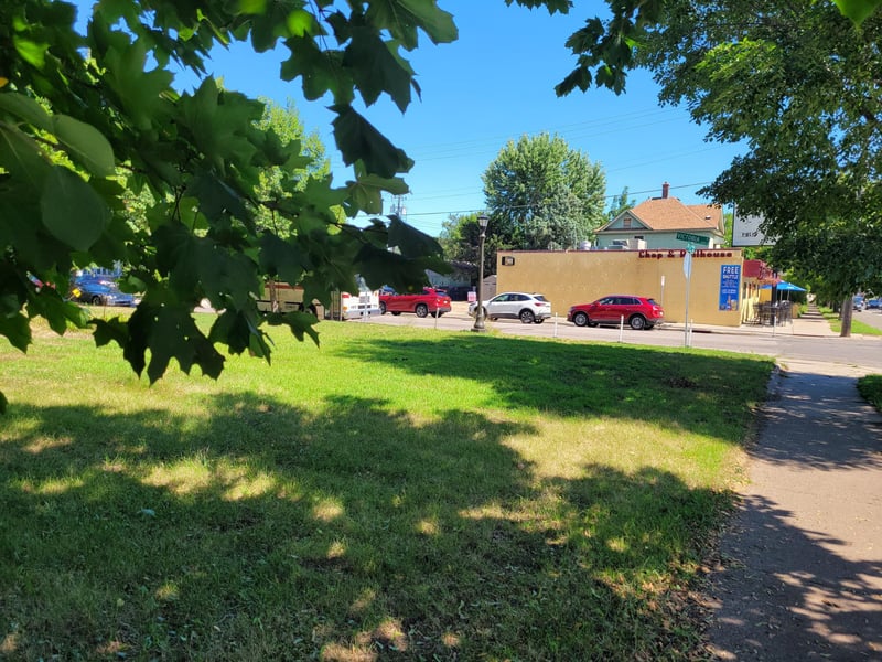 7th Street W, Saint Paul, MN 55102