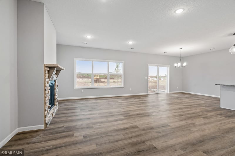 16590 Ulysses St NW, Elk River, MN 55330