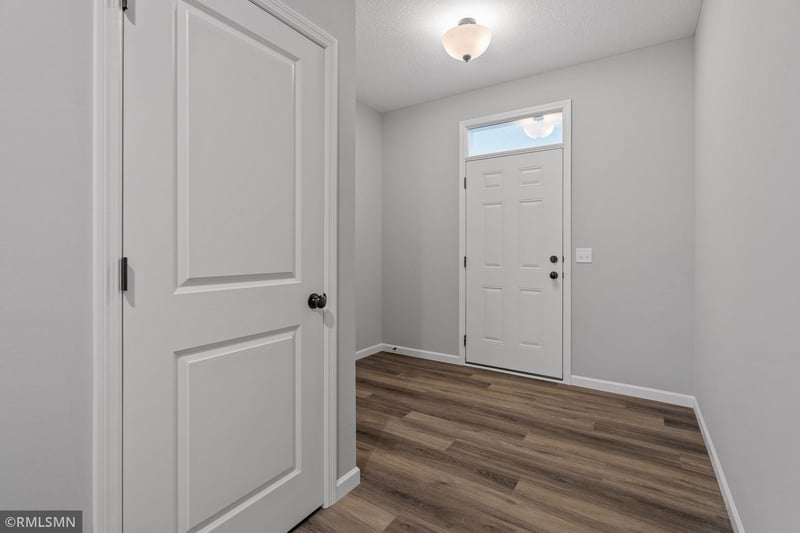 16590 Ulysses St NW, Elk River, MN 55330