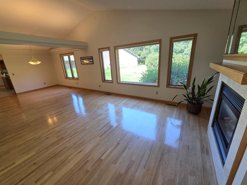 5853 Oxboro Ave N, Stillwater, MN 55082