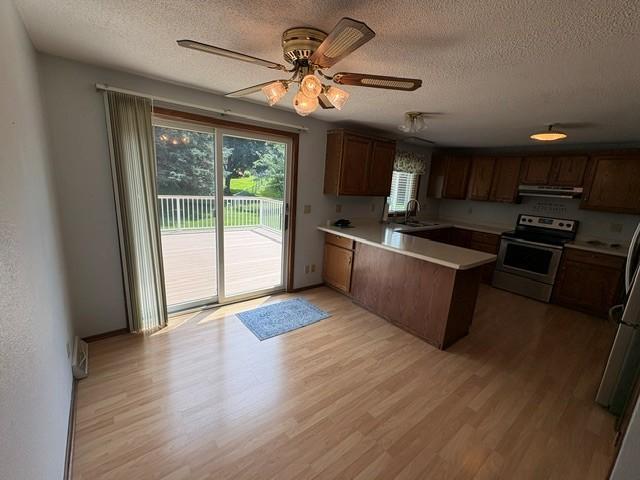 1250 Lakeview Ln SW, Hutchinson, MN 55350