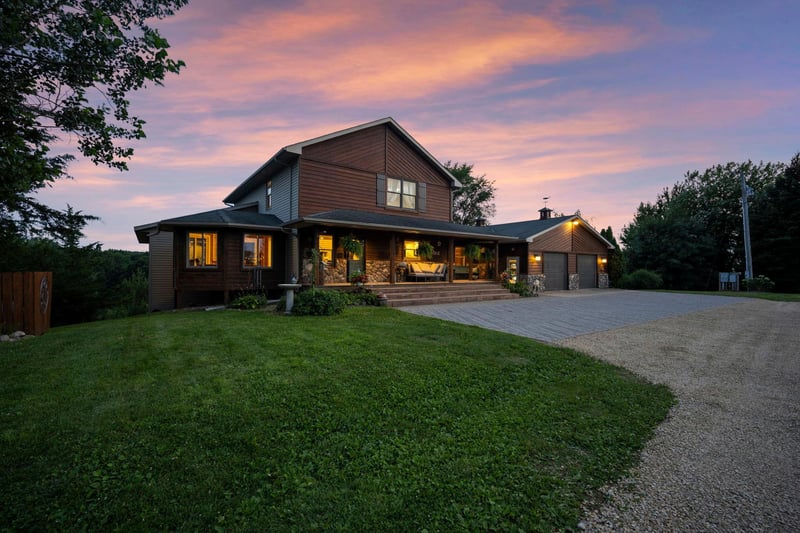 29173 Le Sueur Creek Rd, Le Sueur, MN 56058