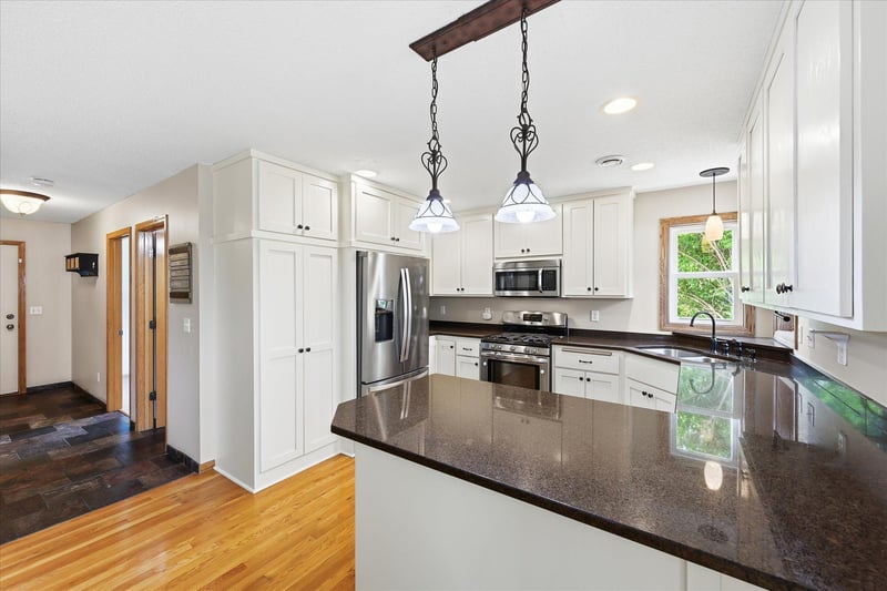 6592 Albert Ct, Lino Lakes, MN 55038