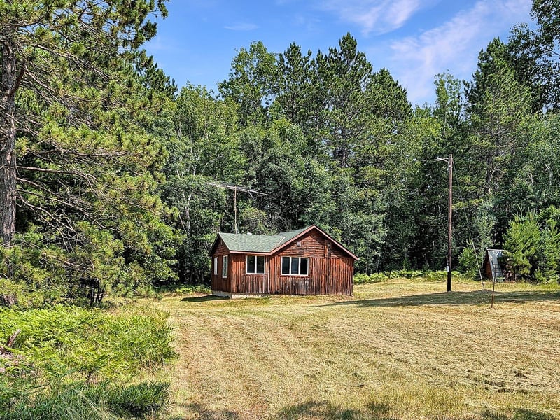12594 East Rd, Side Lake, MN 55781