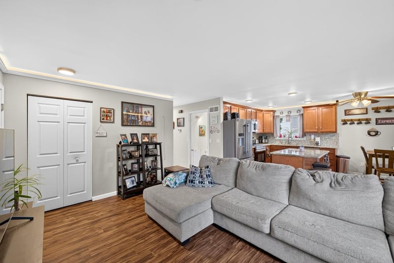 913 2nd St NW, Byron, MN 55920
