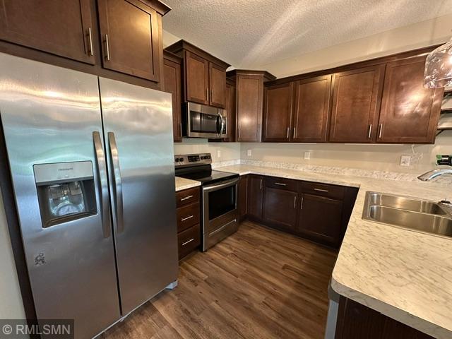 230 11th Ave S, Princeton, MN 55371