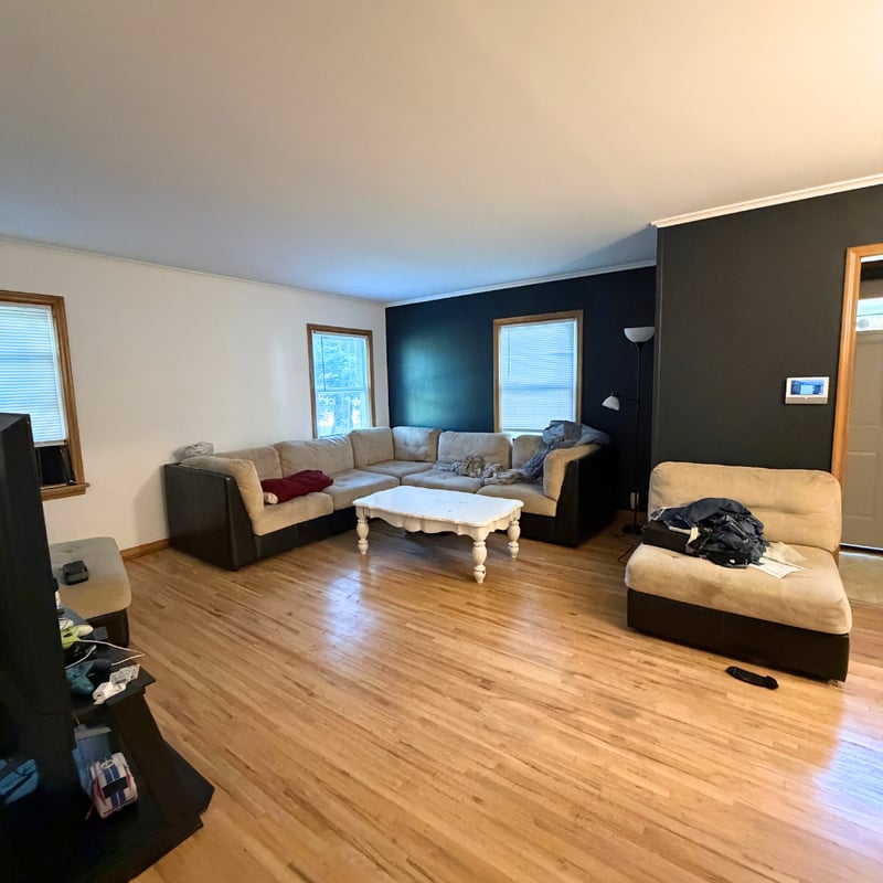 314 7th St NE, Little Falls, MN 56345