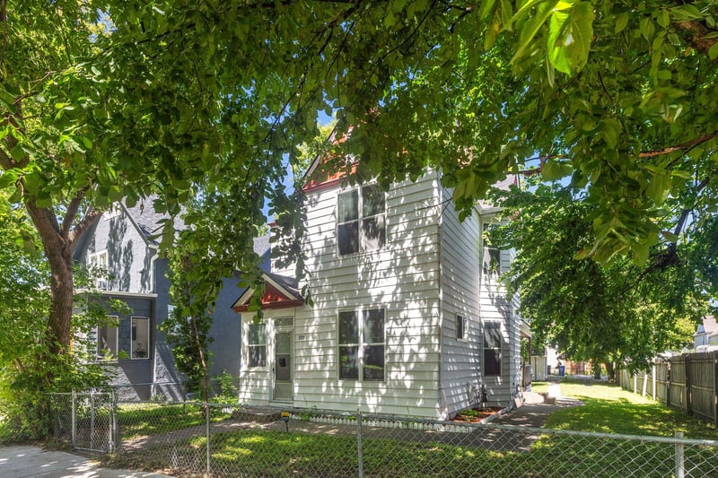 395 Lafond Ave, Saint Paul, MN 55103