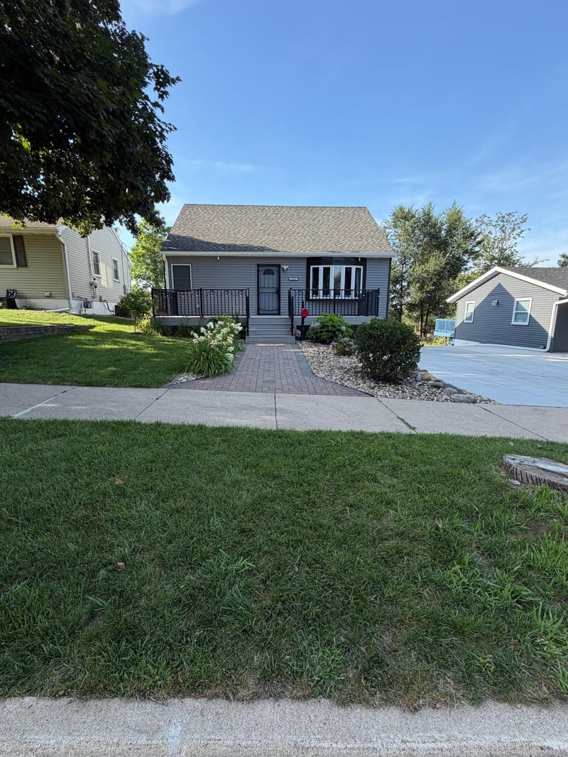 4025 7th Pl NW, Rochester, MN 55901