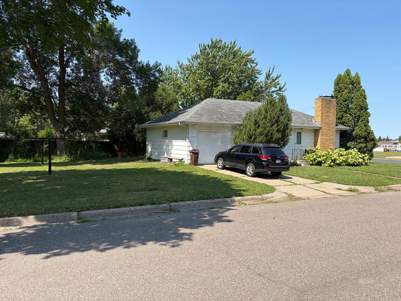 408 2nd St NE, Buffalo, MN 55313