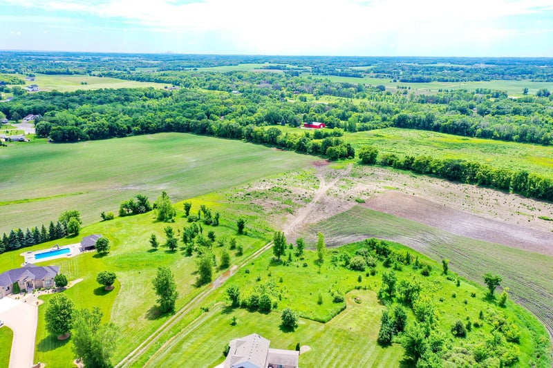 10160 Heather Ln, Corcoran, MN 55374