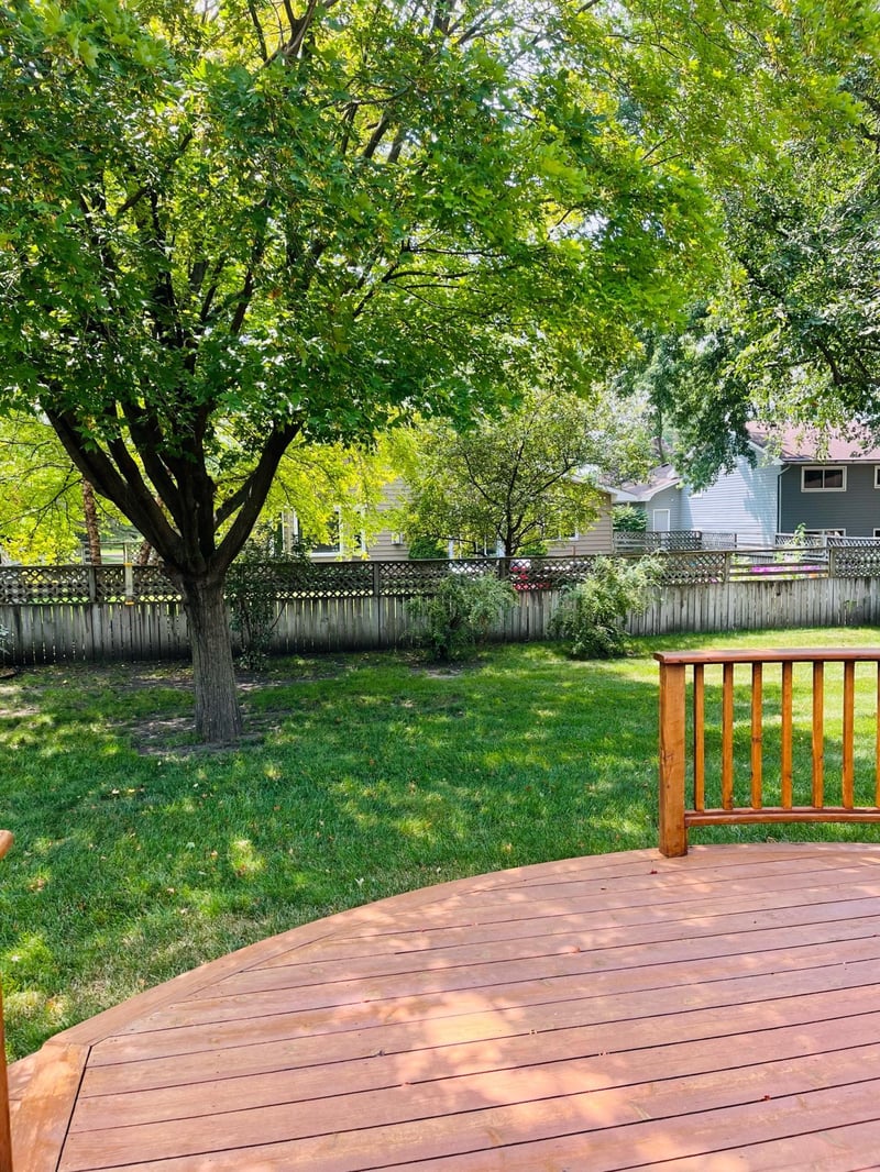 169 Mary Cir, North Mankato, MN 56003