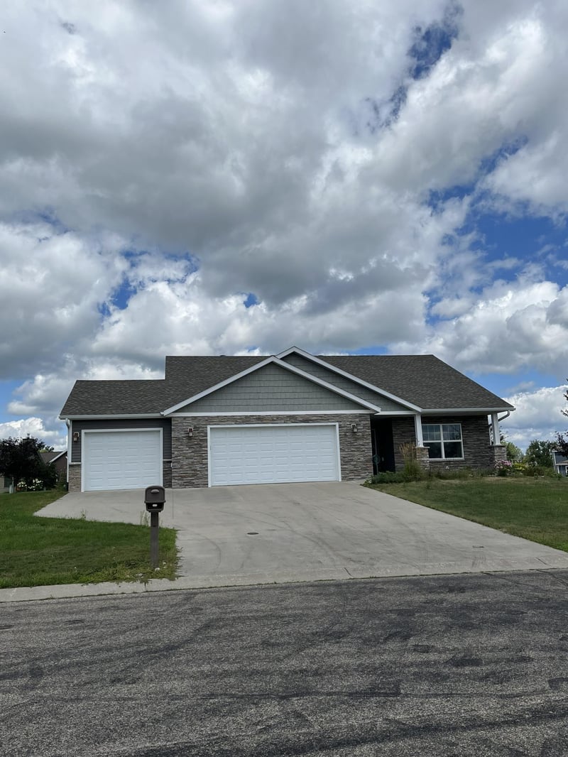 1966 Middle Creek, Detroit Lakes, MN 56501