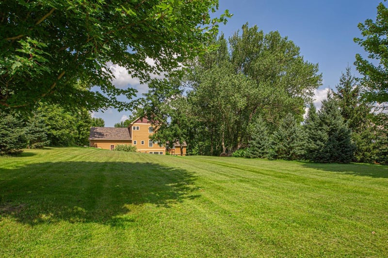 210 Mill St W, Dundas, MN 55019