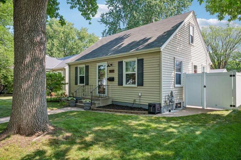 3037 Florida Ave S, Saint Louis Park, MN 55426
