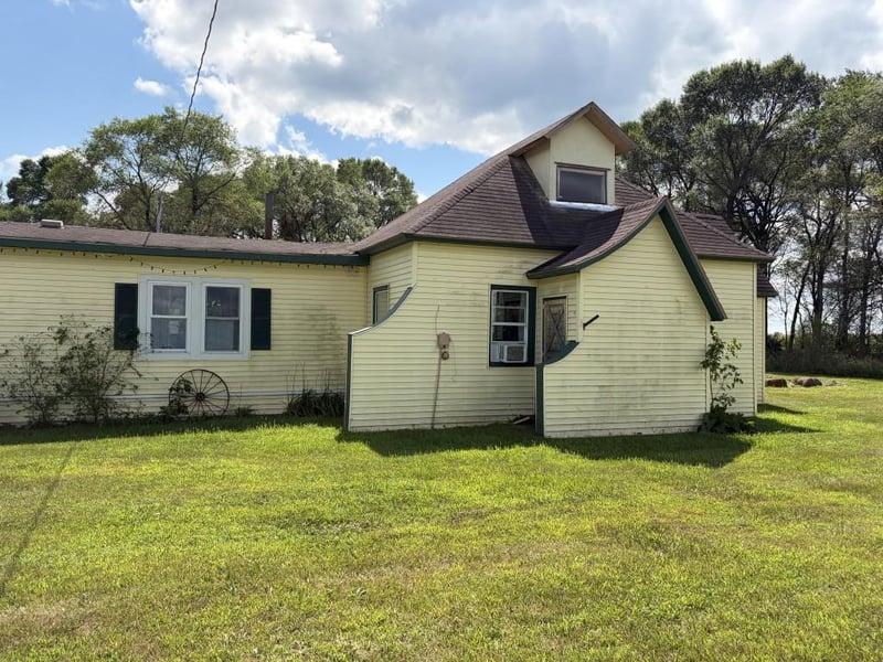 23829 County Road 2, Staples, MN 56479