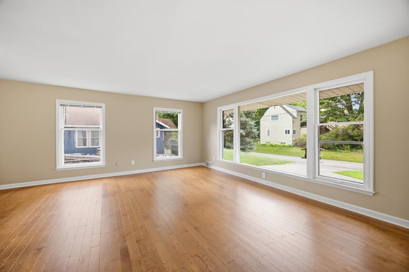 5410 44th Ave N, Robbinsdale, MN 55422