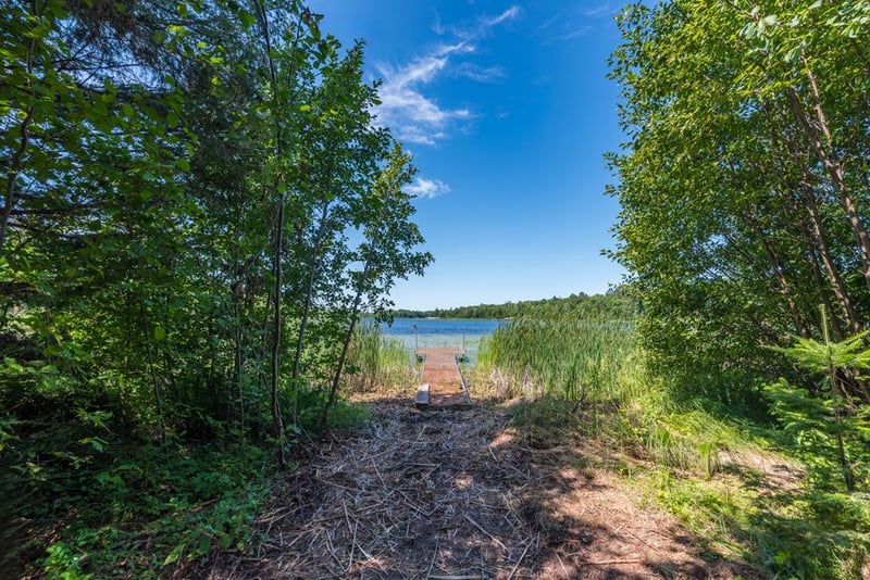 575 S Lake Lawrence Rd NE, Outing, MN 56662