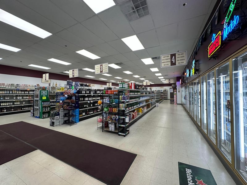 2950 White Bear Ave N, Maplewood, MN 55109