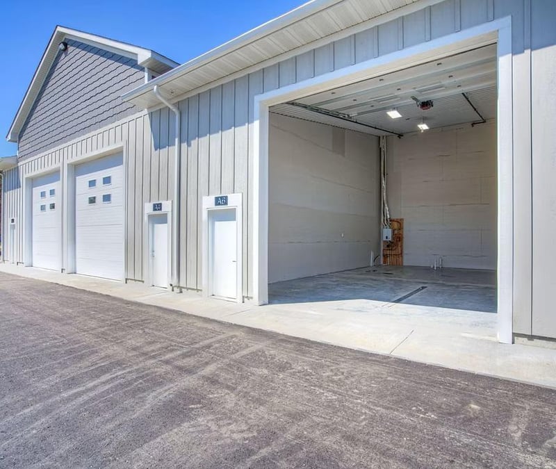 5836 Barthel Industrial Dr NE #5, Albertville, MN 55301