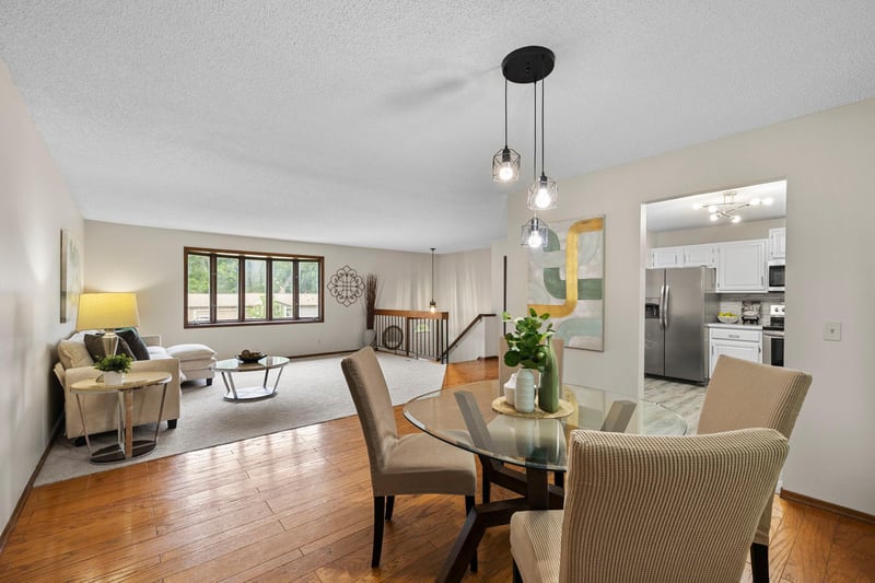 17160 Hershey Ct, Lakeville, MN 55044