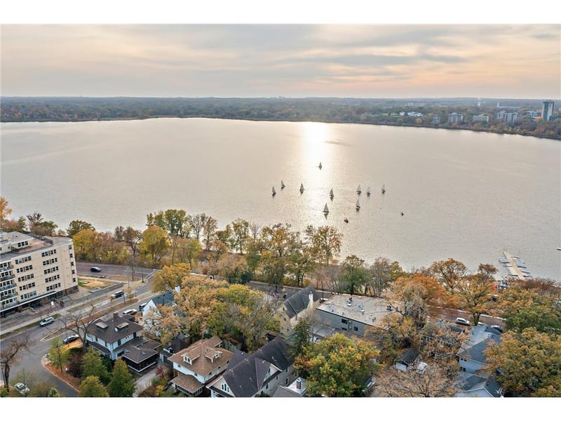 3033 E Bde Maka Ska Pw #301, Minneapolis, MN 55408