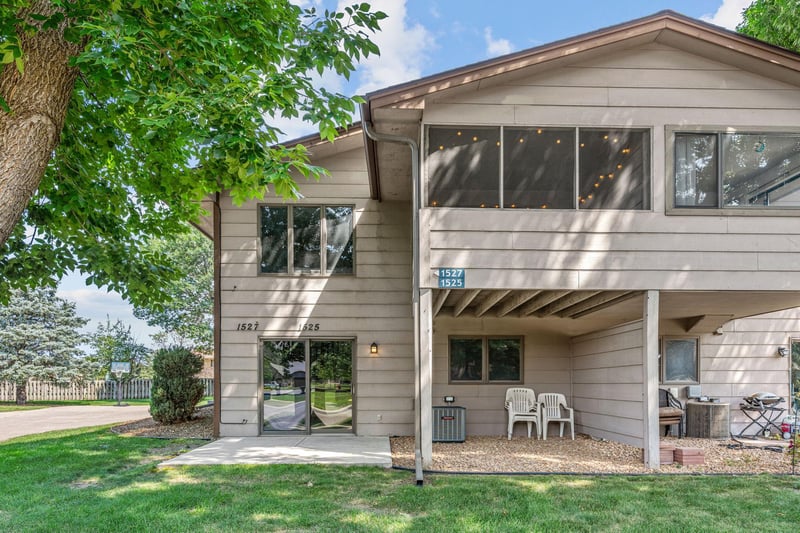 1525 Pheasantwood Trl, Northfield, MN 55057