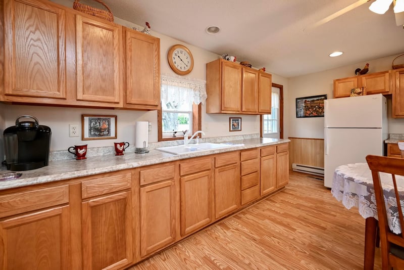 37000 Krage Dr, Winona, MN 55987