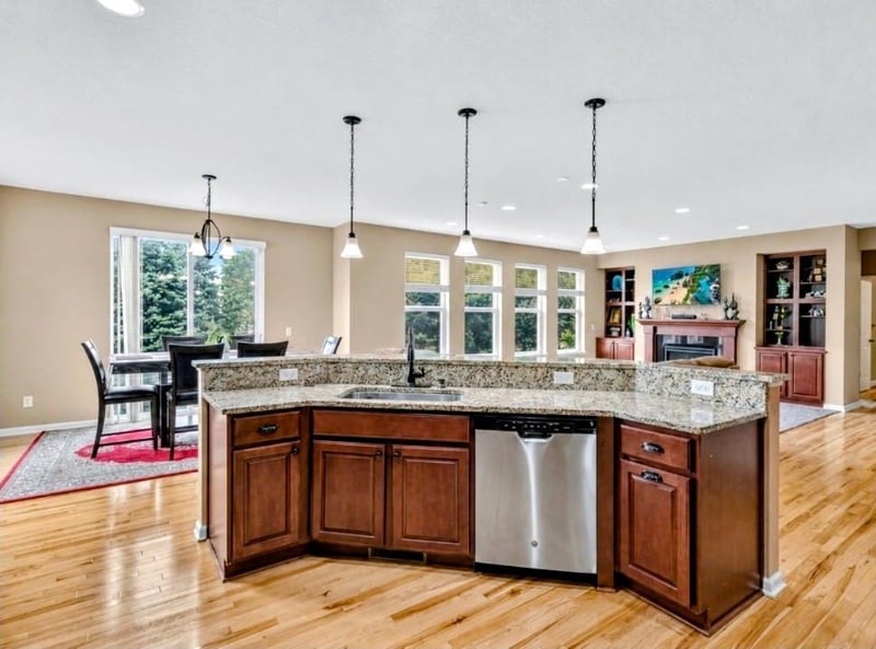 16991 Evening Ter, Lakeville, MN 55044