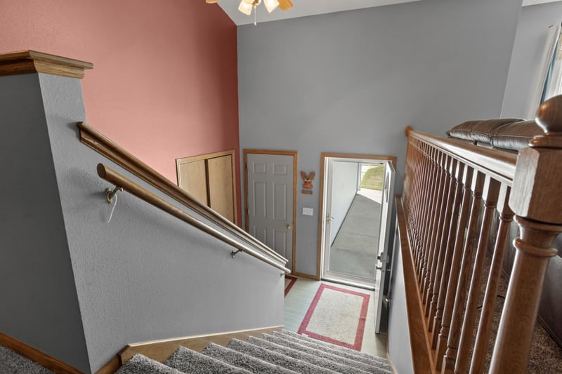 507 Nicole Ln, Dilworth, MN 56529