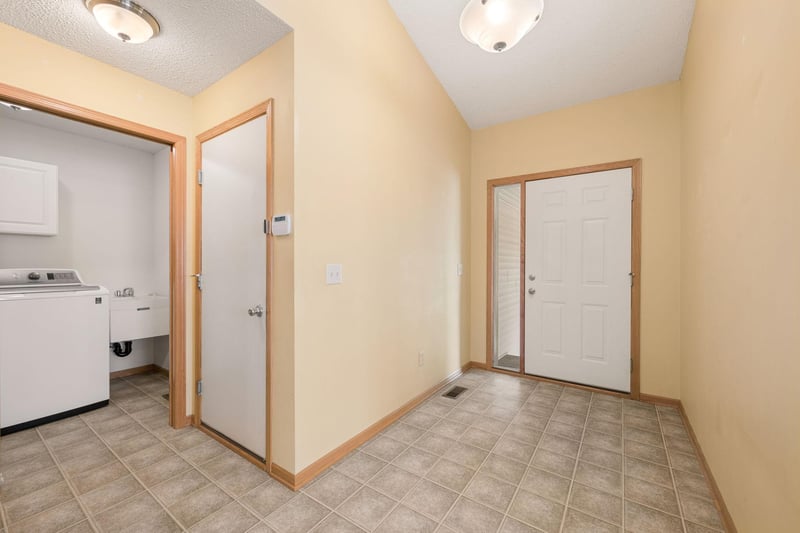 12554 Thrush St NW, Coon Rapids, MN 55448