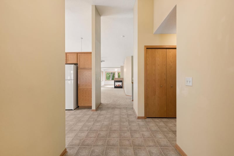 12554 Thrush St NW, Coon Rapids, MN 55448