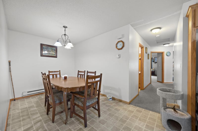 137 Belmont St, Osceola, WI 54020