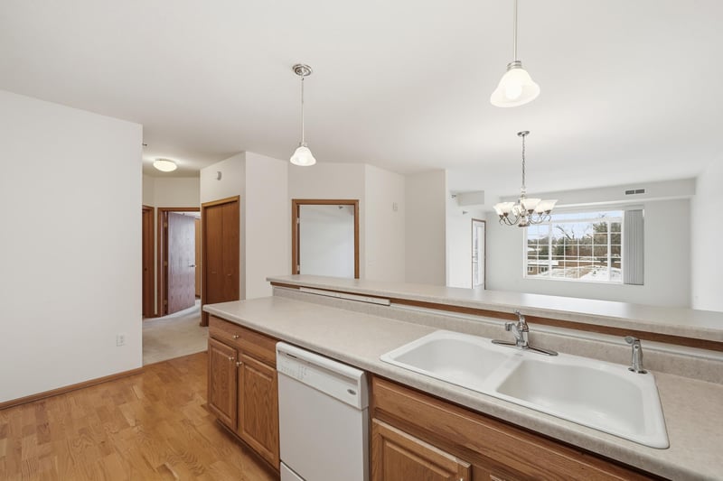 8200 W 33rd St #310, Saint Louis Park, MN 55426