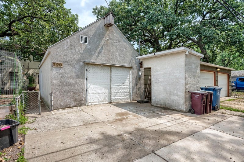 720 1st Ave S, South Saint Paul, MN 55075
