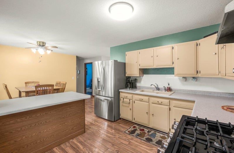 11708 Kentucky Ave N, Champlin, MN 55316