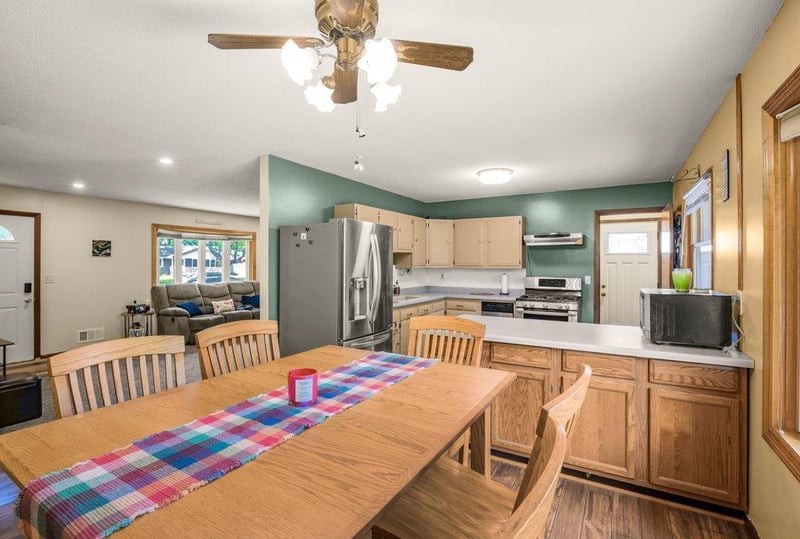11708 Kentucky Ave N, Champlin, MN 55316