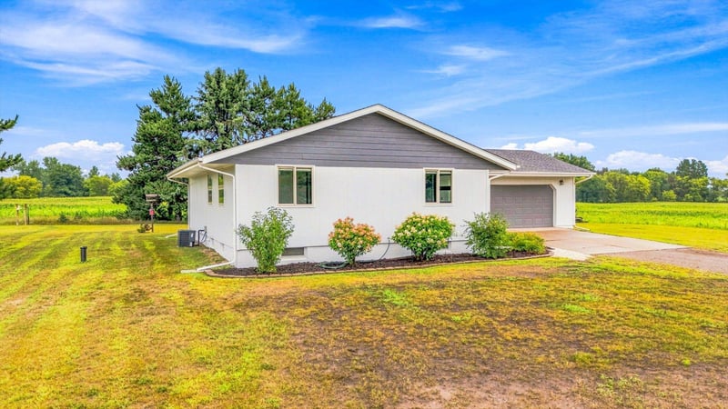 33342 Marmoset St NW, Princeton, MN 55371