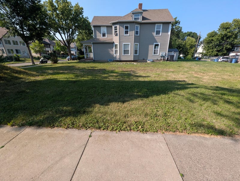 804 Oliver Ave N, Minneapolis, MN 55411